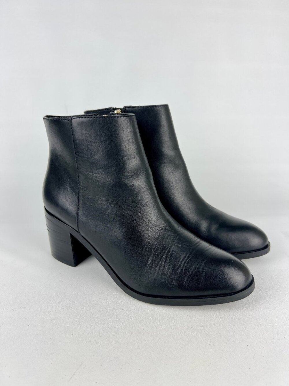 Vince Camuto Womens Gaviren Black Leather Ankle Boots Block Heel size 7